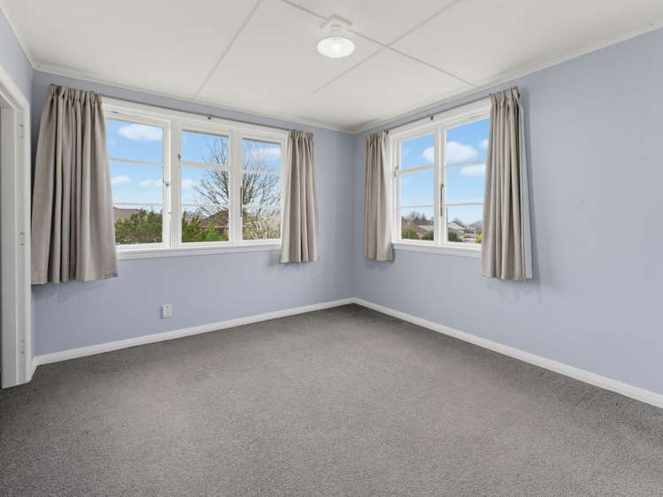 77 Andrew Street Marchwiel_14