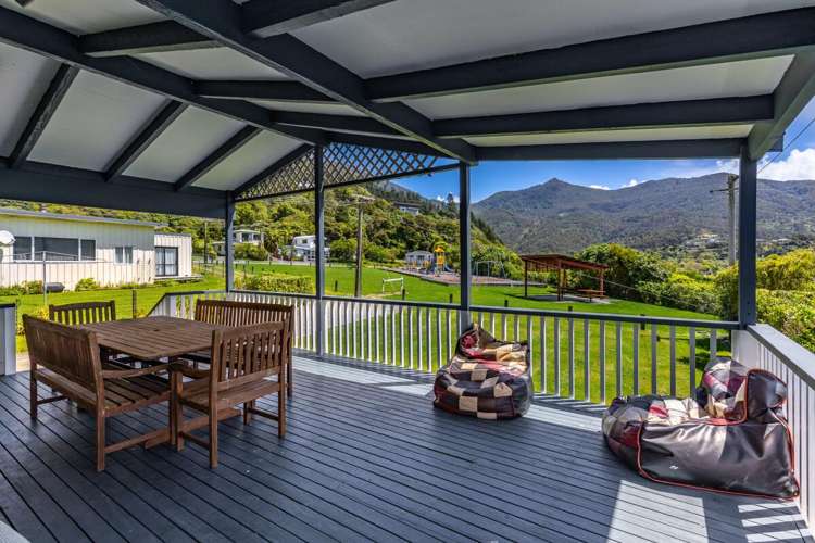 11 Okiwi Crescent Okiwi Bay_5