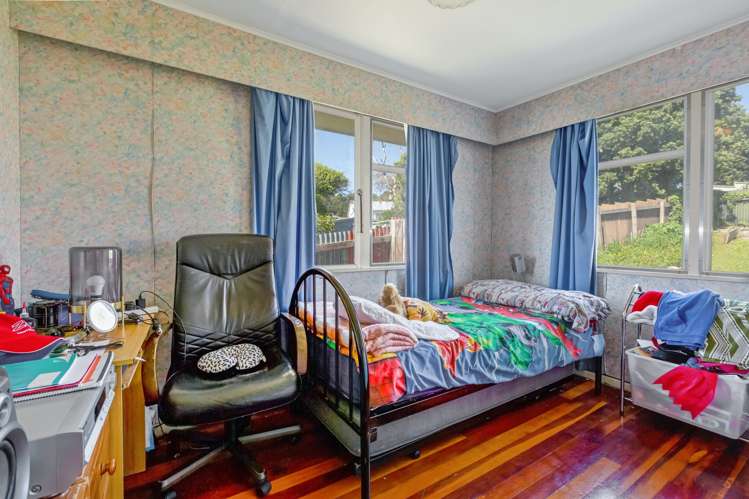 78 Waihemo Street Waitangirua_9