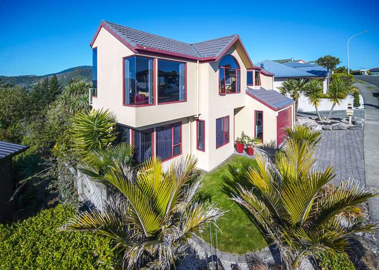 321 Princes Drive Britannia Heights_15