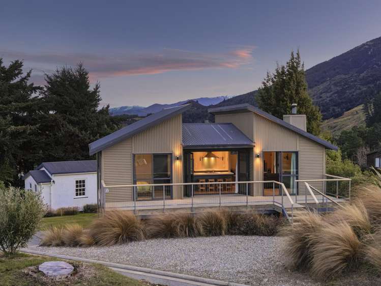 35 Parry Crescent Lake Hawea_27