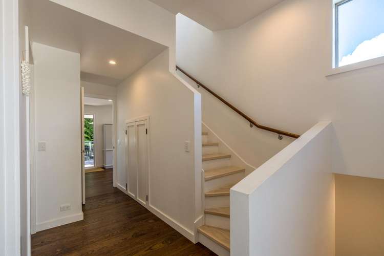 18 Victoria Road North Onetangi_20