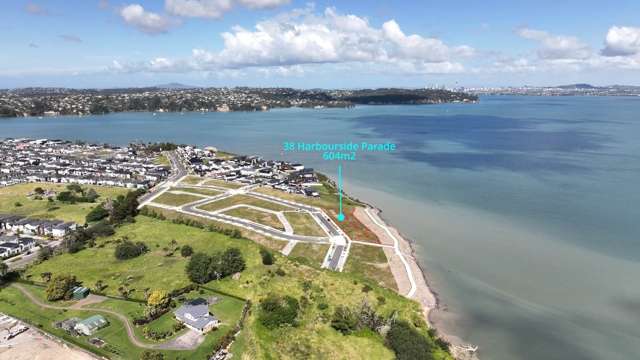 Premium Seaside Section in Hobsonville