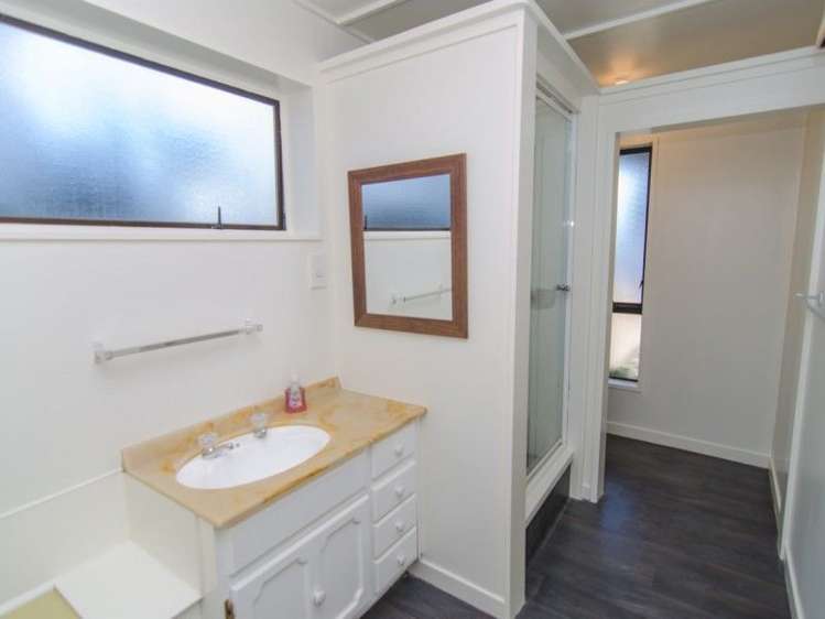 53 Studholme Street Temuka_19