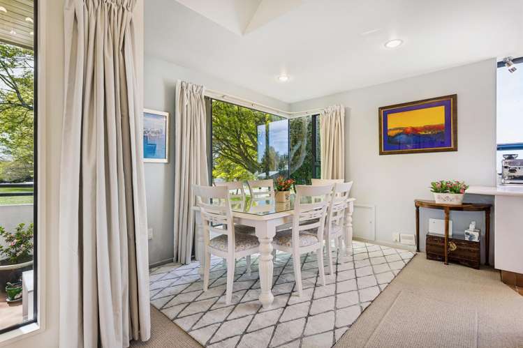 2/4 Bevington Street_4