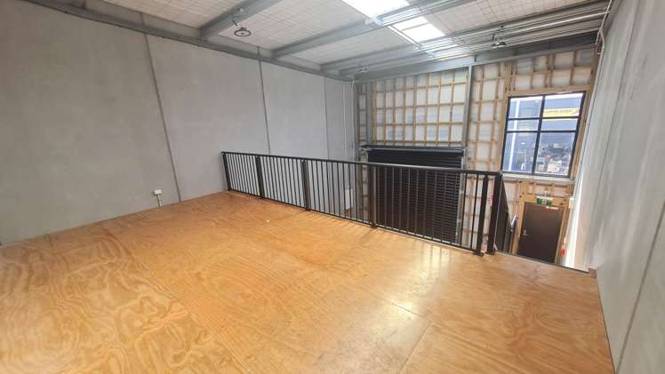 Unit 8/36 Peters Way Silverdale_3