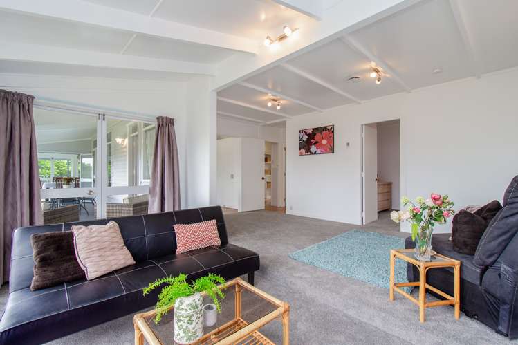 12 Mckenzie Road Owhata_14