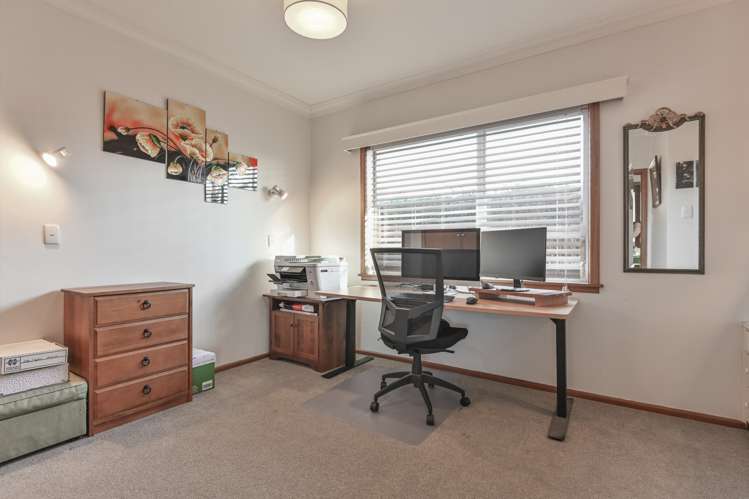 305 Frimley Avenue Frimley_12