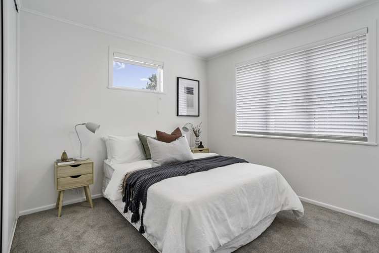 1/23 Fairclough Road Beach Haven_9