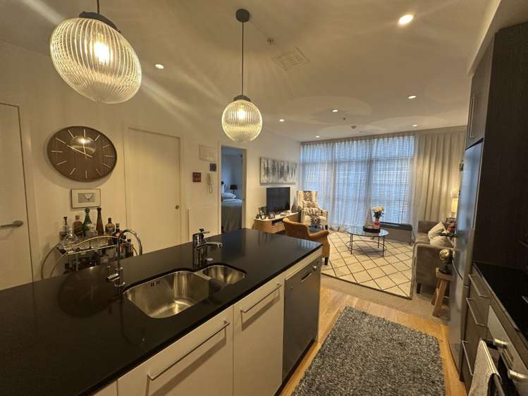 205/8 Nugent Street Grafton_5