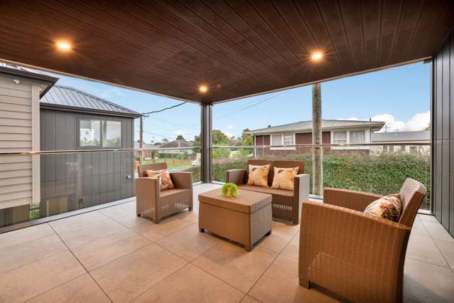 12b Swan Crescent Pakuranga_1