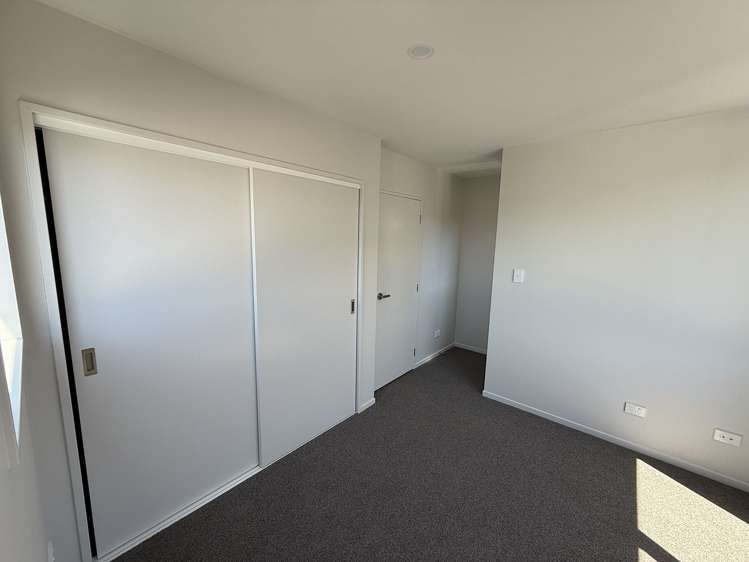 9 Te Ara Wai Mangere East_7