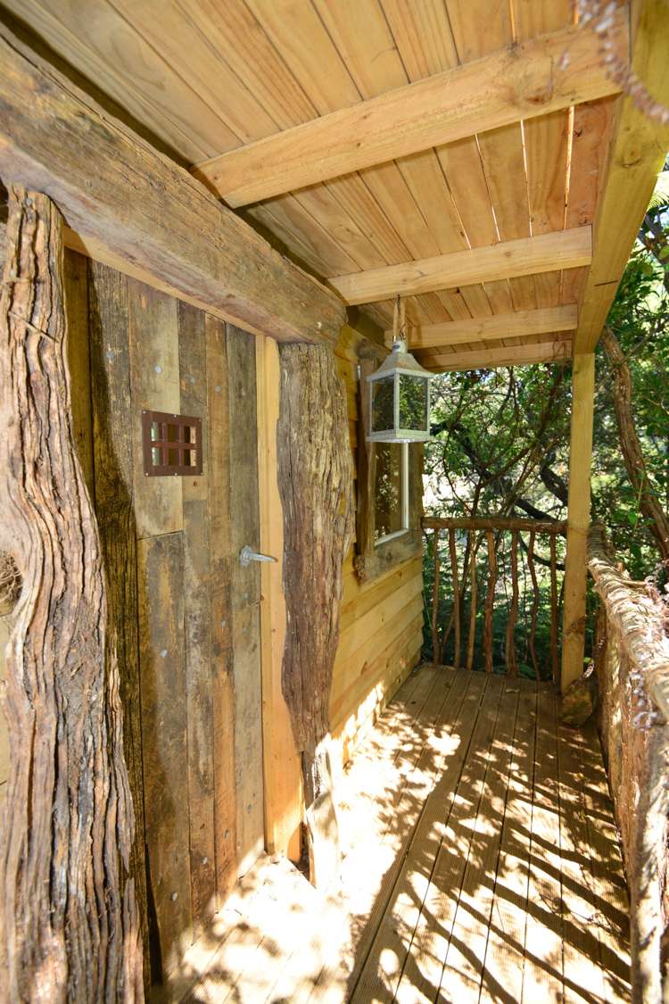 1141a Whangaparaoa Road Tindalls Beach_17