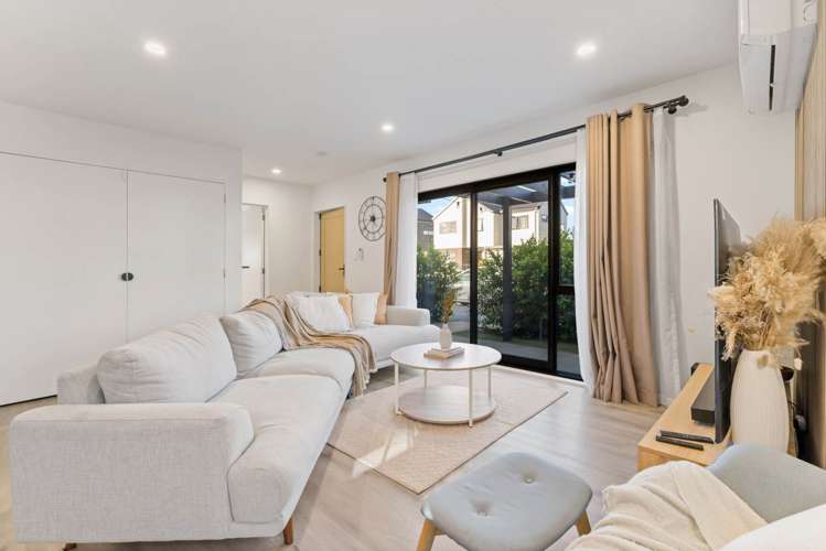 63 Black Beech Crescent Takanini_3