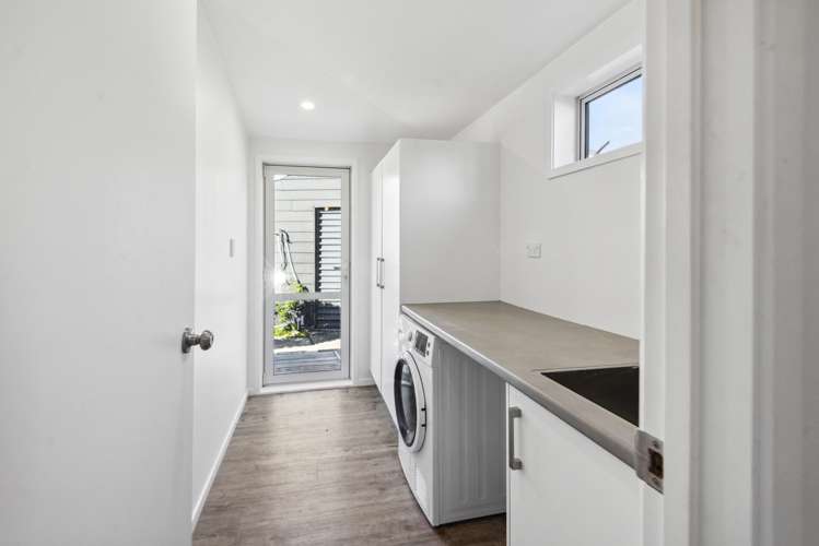 161 Karewa Parade Papamoa Beach_15