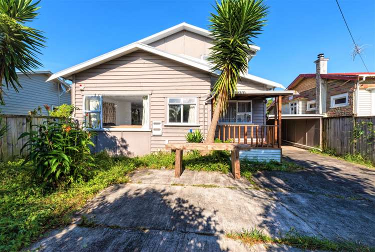 99 Rockfield Road Penrose_15