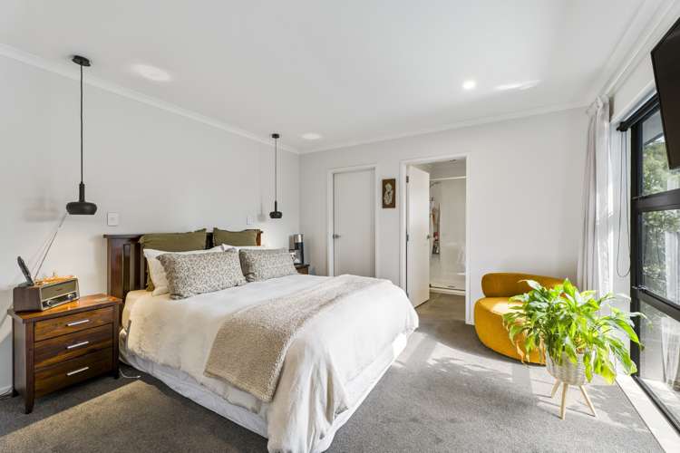 38 Pakanga Grove Pyes Pa_23