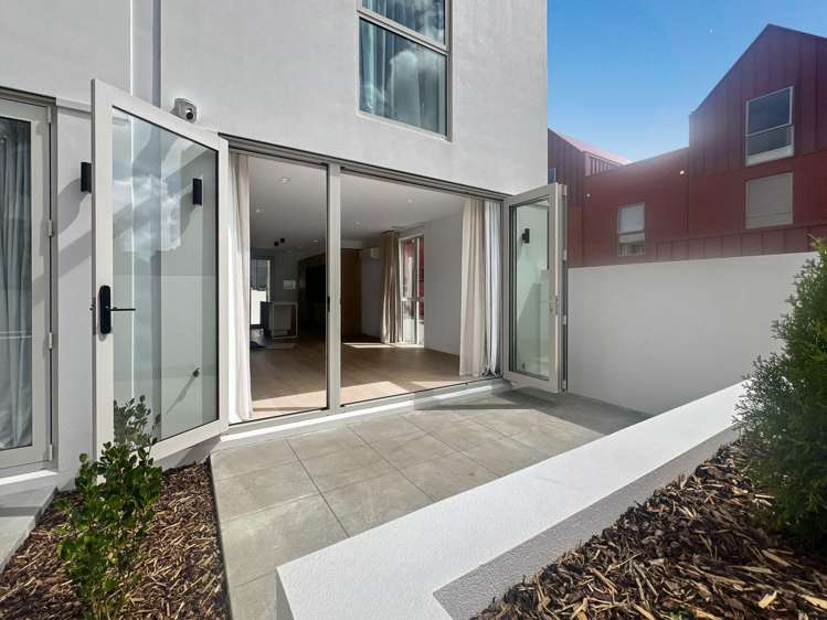 1/362 Montreal St Christchurch Central_17