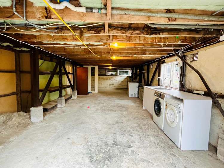 152 Seabrook Avenue New Lynn_13