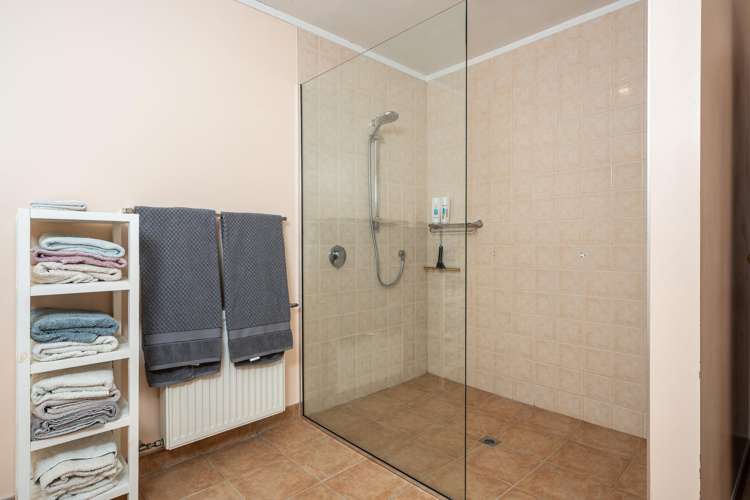 35 Chilton Drive Paraparaumu_10