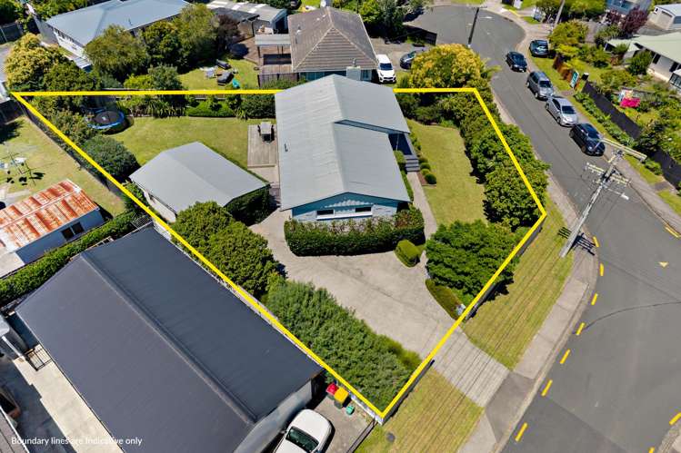 1 Mackwood Place Birkdale_15