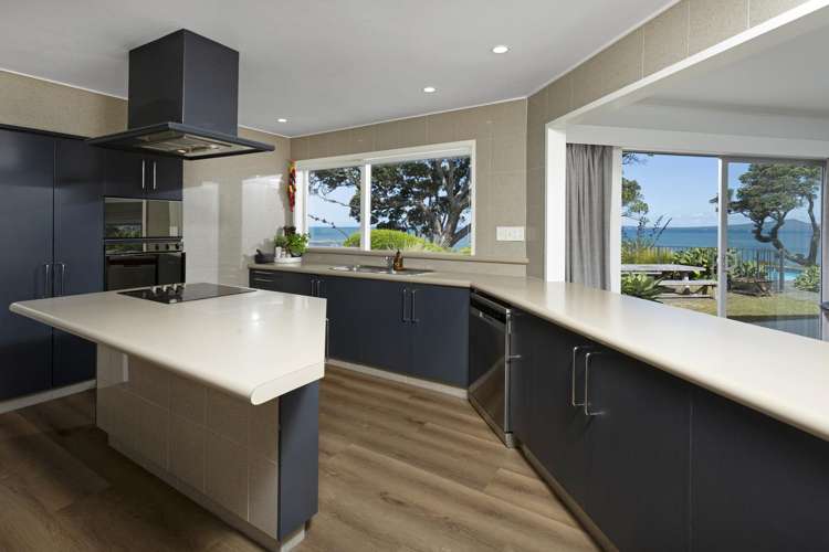 62 Sharon Road Waiake_26