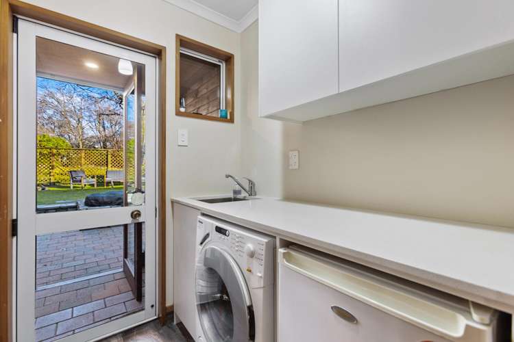 7 Larch Place Wanaka_13