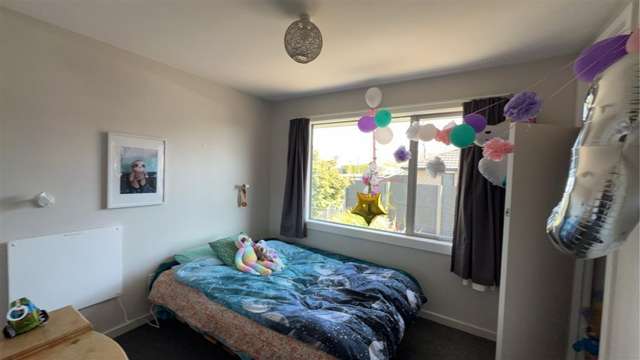 7 Schwass Street Seddon_4