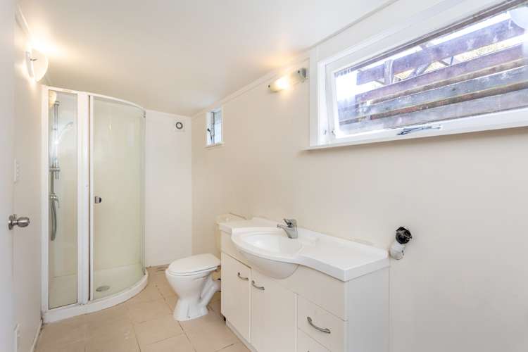 65 Brightside Road Stanmore Bay_21