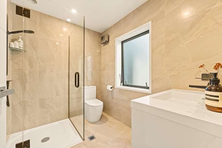 50 Coll Street Glenorchy_11