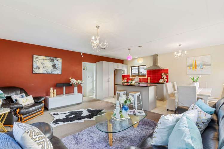 3/11 Anglers Way Wattle Downs_6