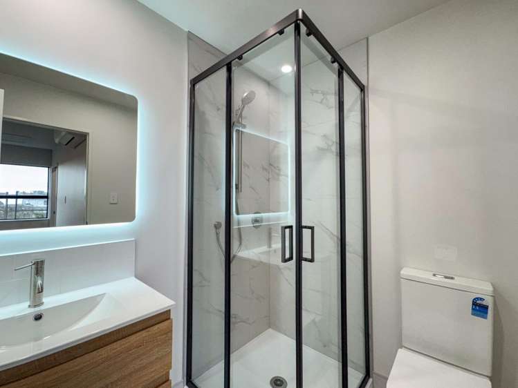 6/6 James Street 10878_5