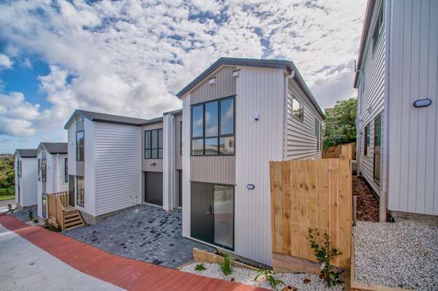 21d Craigbank Avenue New Lynn_1