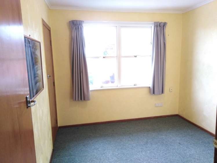 67 Manley Grove South Gate Pa_11