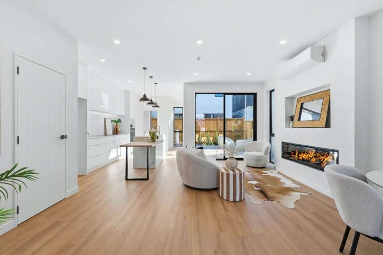 102E Te Oneroa Way_3
