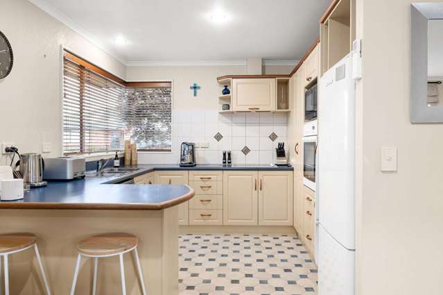 10 Kirk Close Rototuna_1