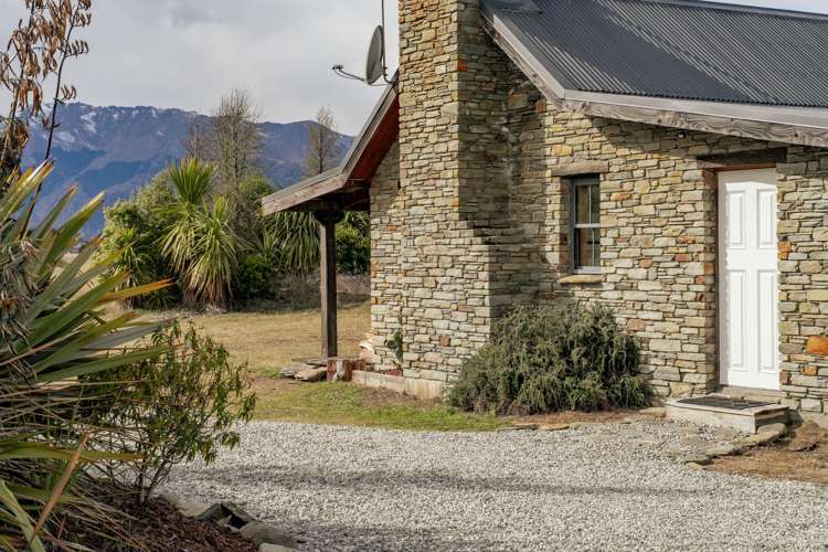 66 Te Awa Road Albert Town_19