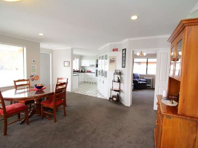 55 Kelvin Crescent Allenton_5