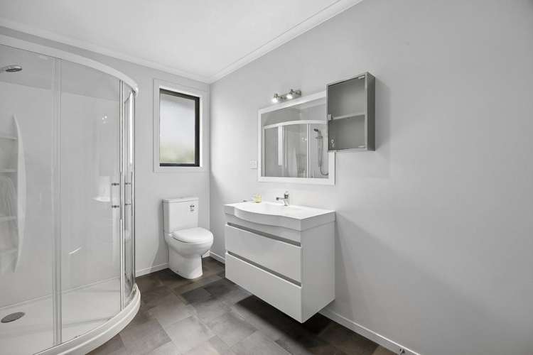 91 Barr Street Kenmure_17