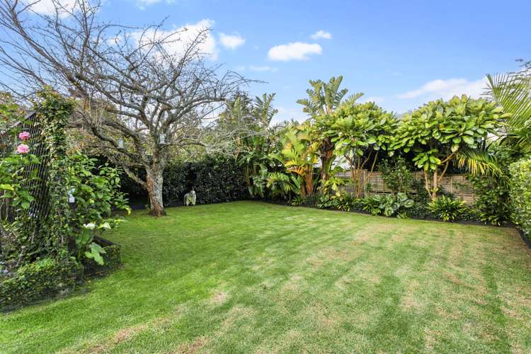 11 The Crest Sunnyhills_17