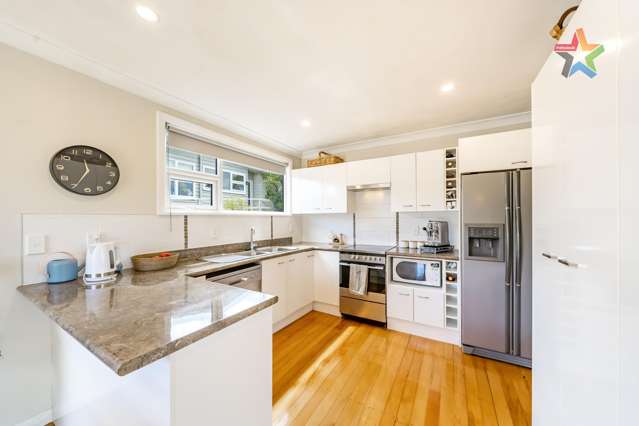 11 Manor Drive Stokes Valley_3