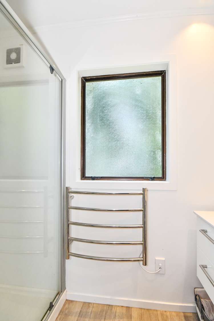 17 Calluna Crescent Totara Heights_11