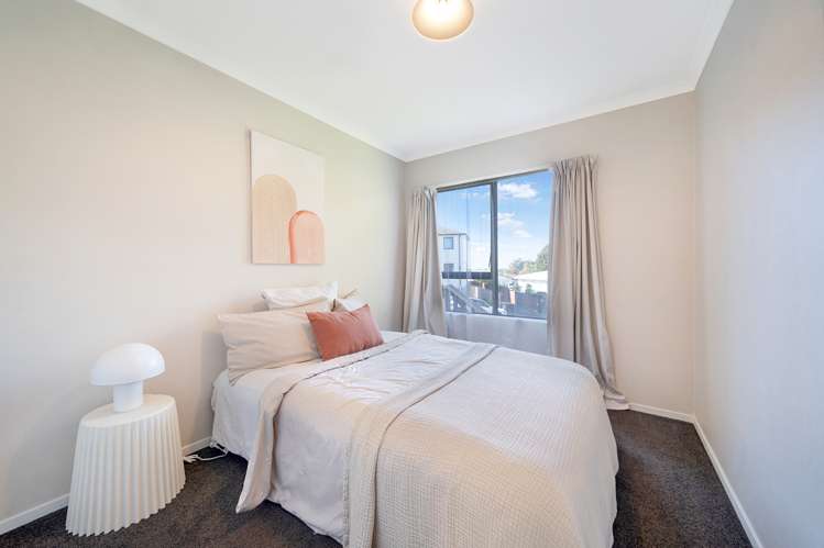 26 Garton Drive Massey_12