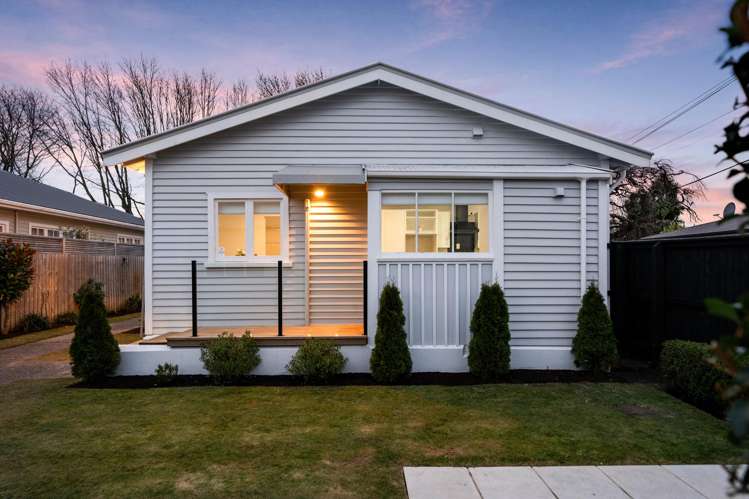 34 Poulton Avenue Richmond_26