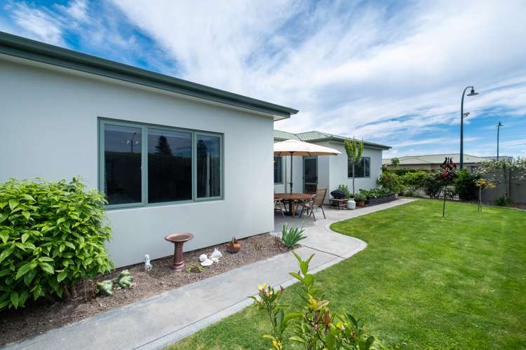 1 Hunter Drive Awatoto_20