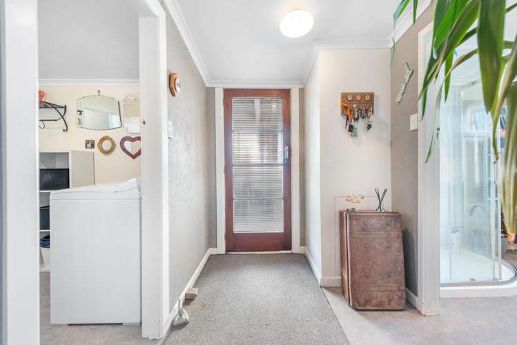 93 Station Road_5