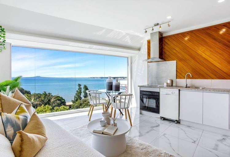 747D Whangaparaoa Road_0