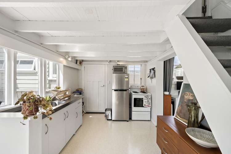 5 Wright Street Mount Cook_16