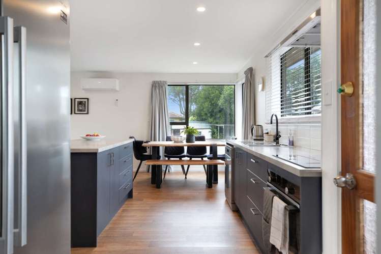 4 Roydon Drive Templeton_10