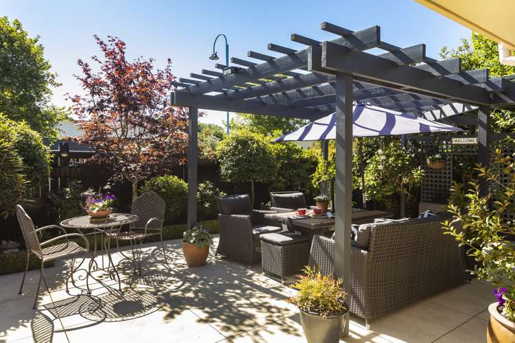 10 Willowview Drive Redwood_9